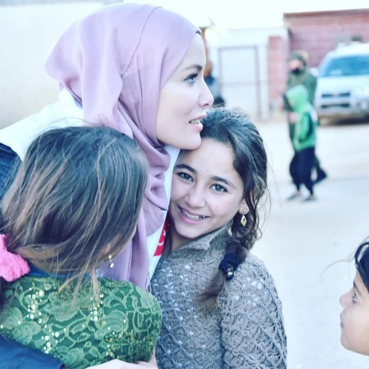 Gamze Özçelik Gazze'de yardım çalışmalarına devam ediyor