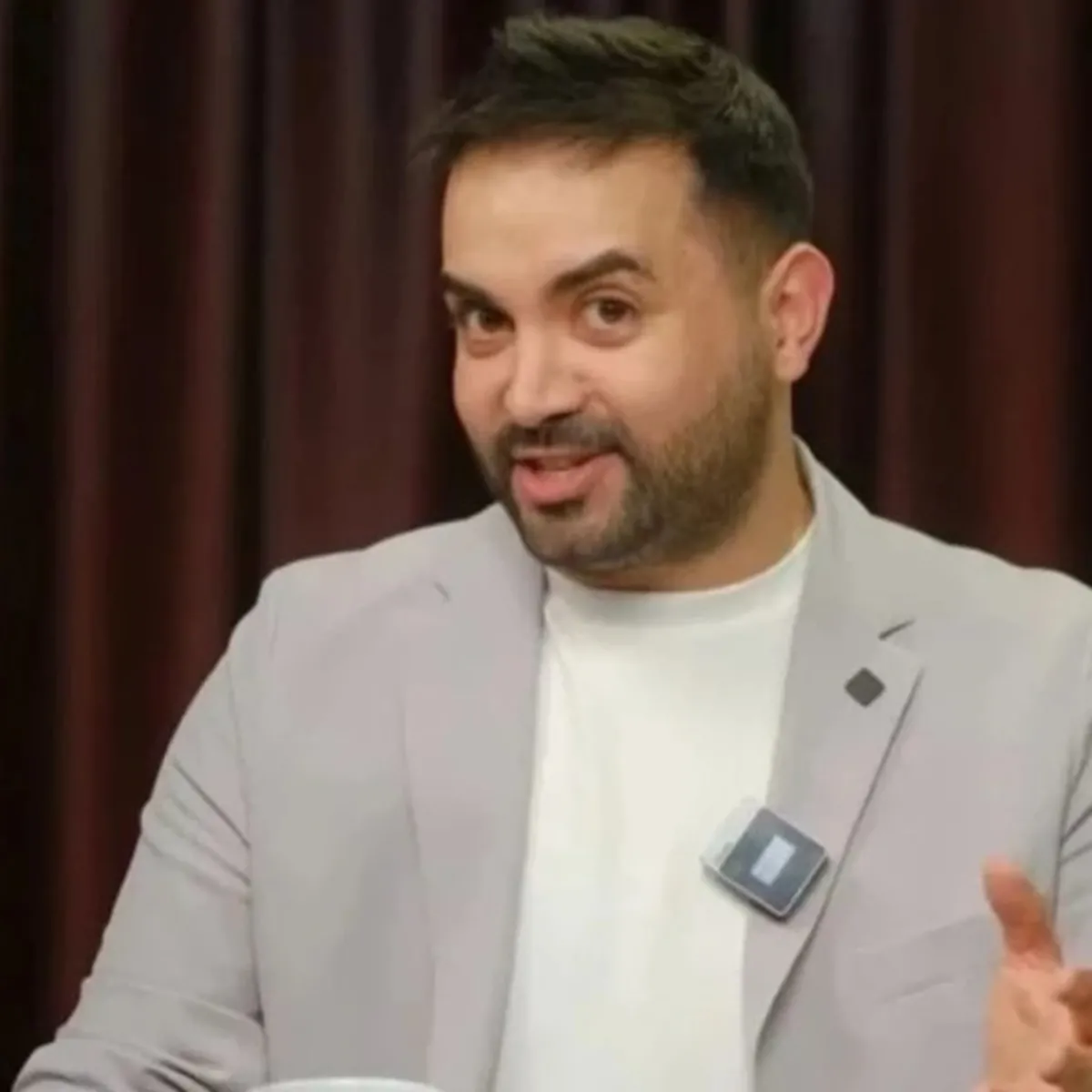 Kadir Ezildi saç ektirme operasyonu için gün sayıyor